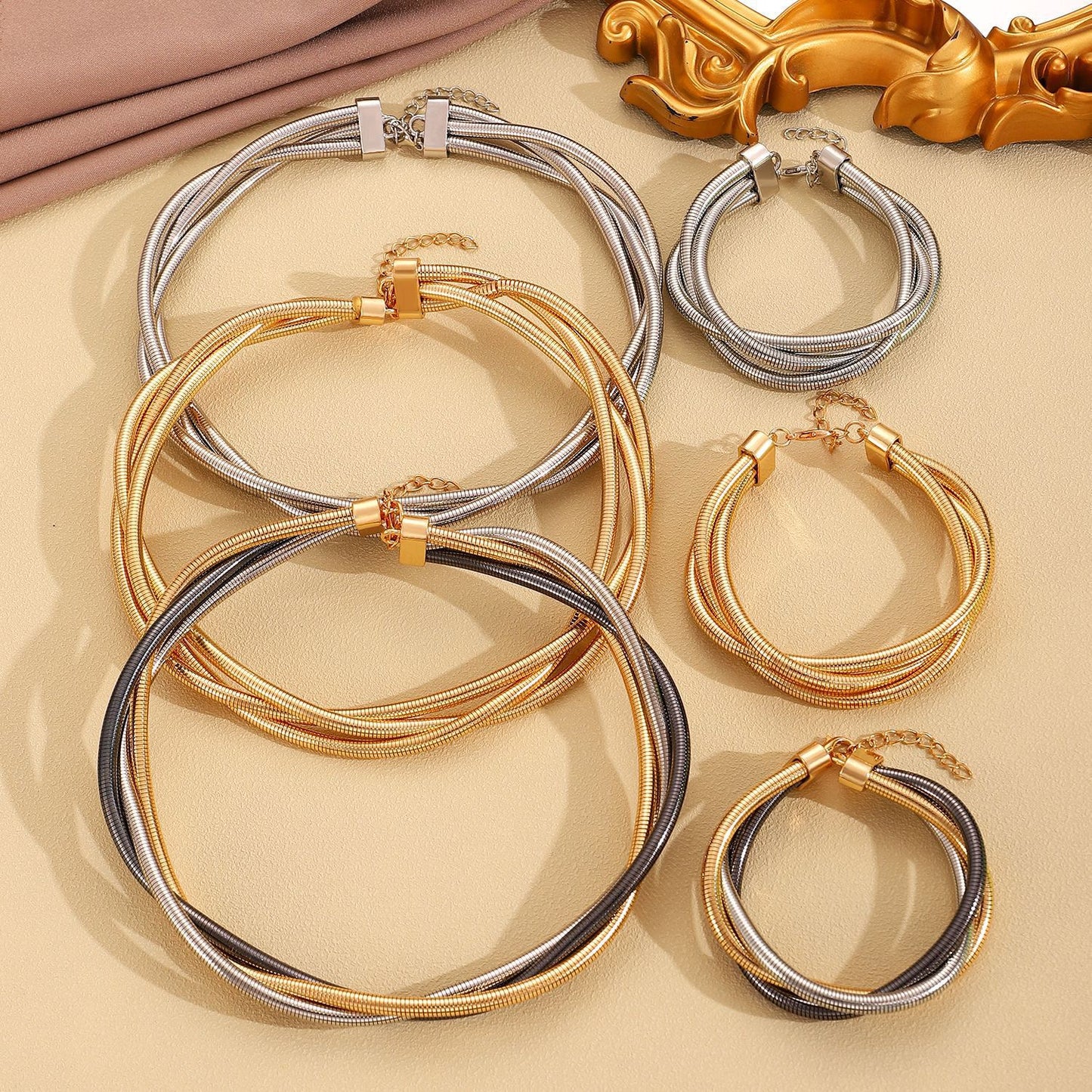 Personalized multi-layer elastic snake bone twist collar bracelet punk exaggerated jewelry set for women