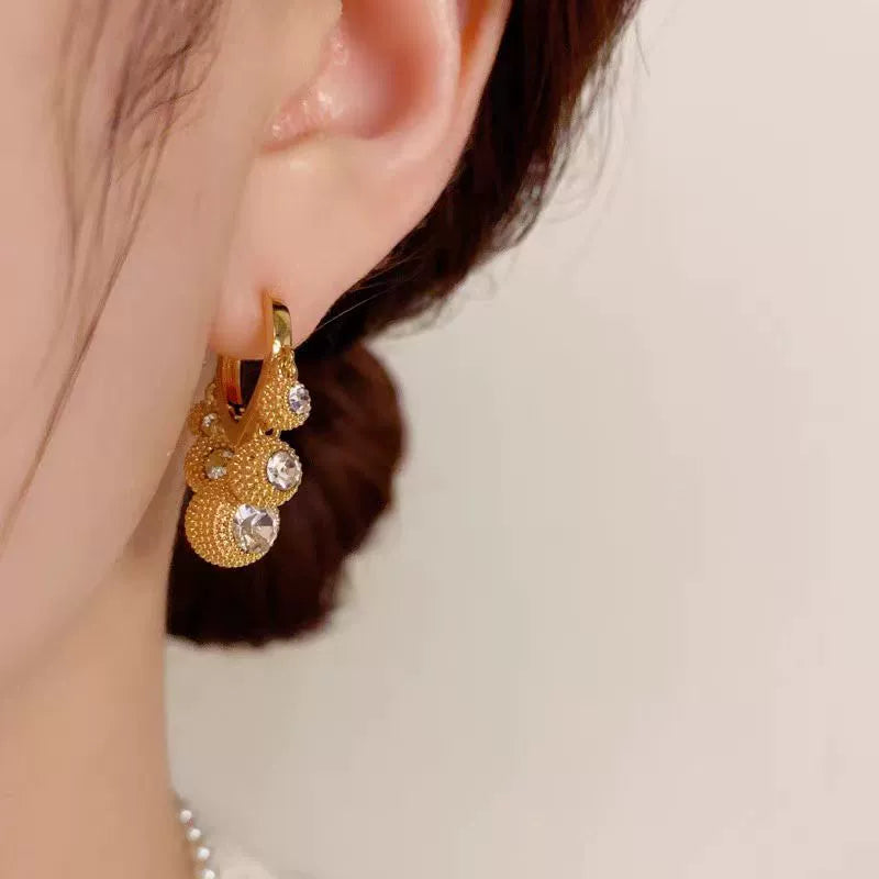 Five blessings in the door durian ball ball earrings